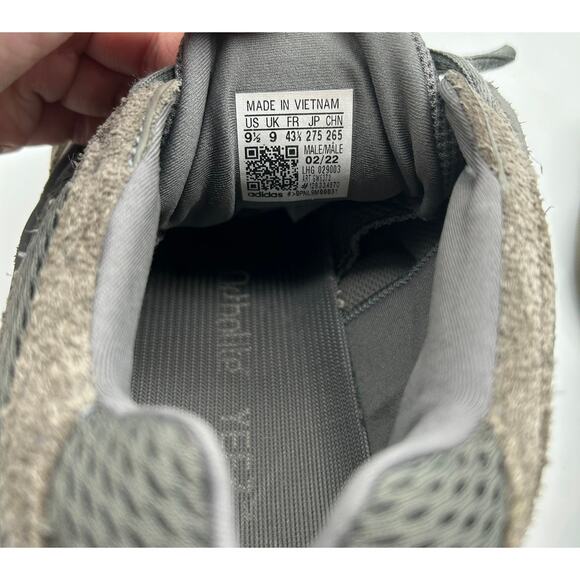 Adidas Yeezy 500 Granite GW6373 Men\'s 9.5 Chunky Sneaker Monotone Streetwear main image 8